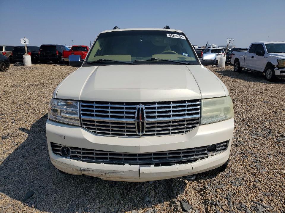 Продажа на аукционе авто 2007 Lincoln Navigator, vin: 5LMFU27597LJ12695, номер лота: 64258586