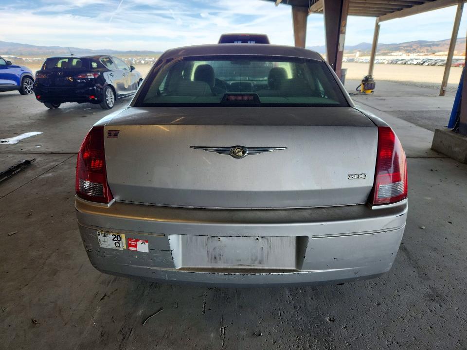 2006 Chrysler 300 მანქანა იყიდება აუქციონზე, vin: 2C3KA43R36H377101, აუქციონის ნომერი: 66055466