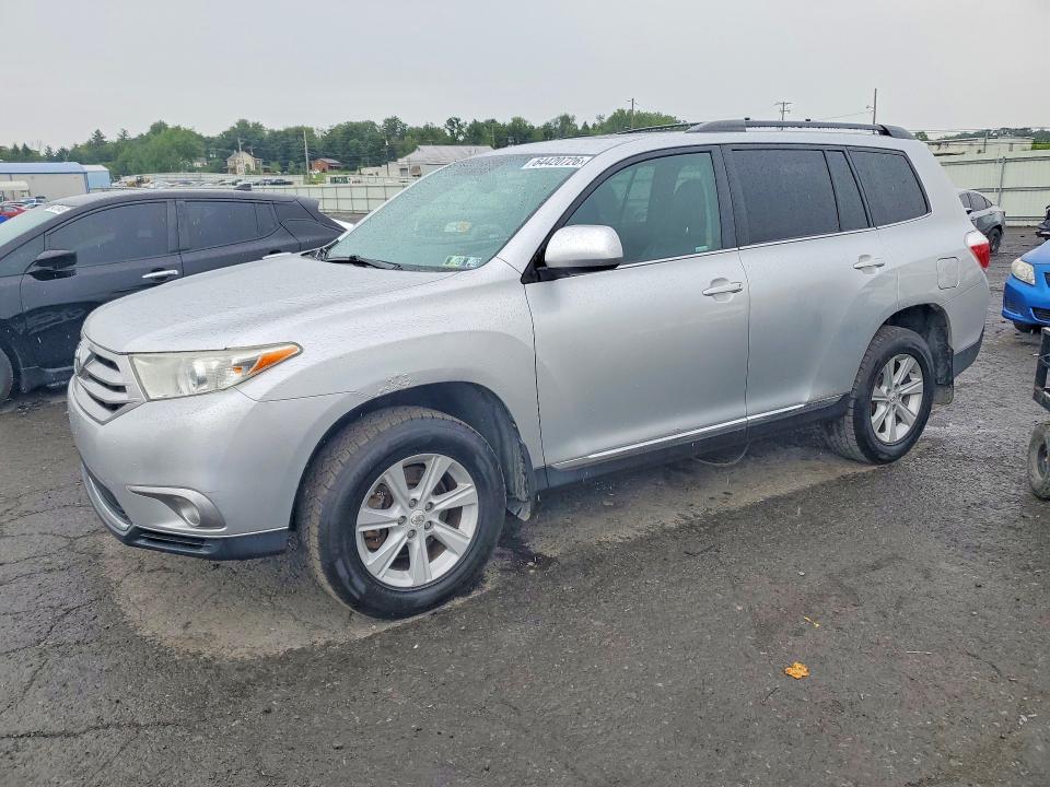 Aukcja sprzedaży 2013 Toyota Highlander, vin: 5TDBK3EH9DS199068, numer aukcji: 64420726