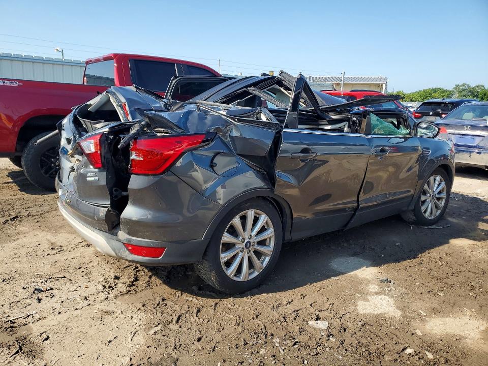 2019 Ford Escape მანქანა იყიდება აუქციონზე, vin: 1FMCU9HDXKUA92075, აუქციონის ნომერი: 63422126