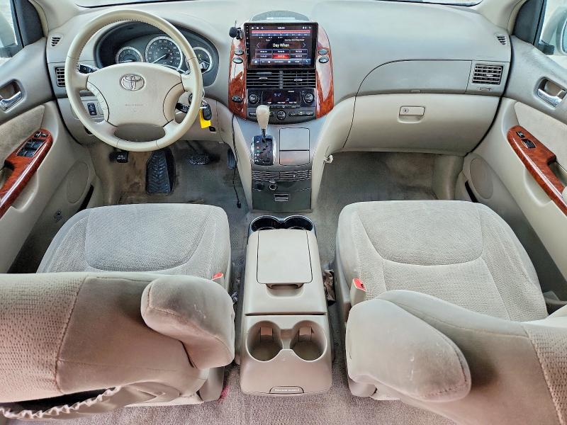 2005 Toyota Sienna მანქანა იყიდება აუქციონზე, vin: 5TDZA22C65S263850, აუქციონის ნომერი: 64083606