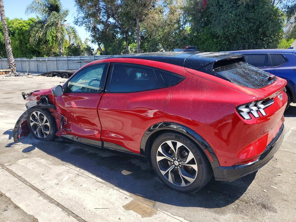 2023 Ford Mustang Mach-e მანქანა იყიდება აუქციონზე, vin: 3FMTK3SU4PMB07015, აუქციონის ნომერი: 65217396