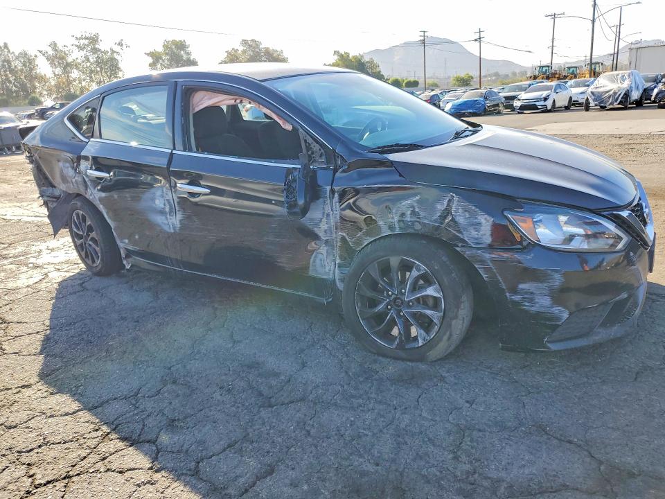 Продаж на аукціоні авто 2018 Nissan Sentra, vin: 3N1AB7AP8JY283101, номер лоту: 66293426