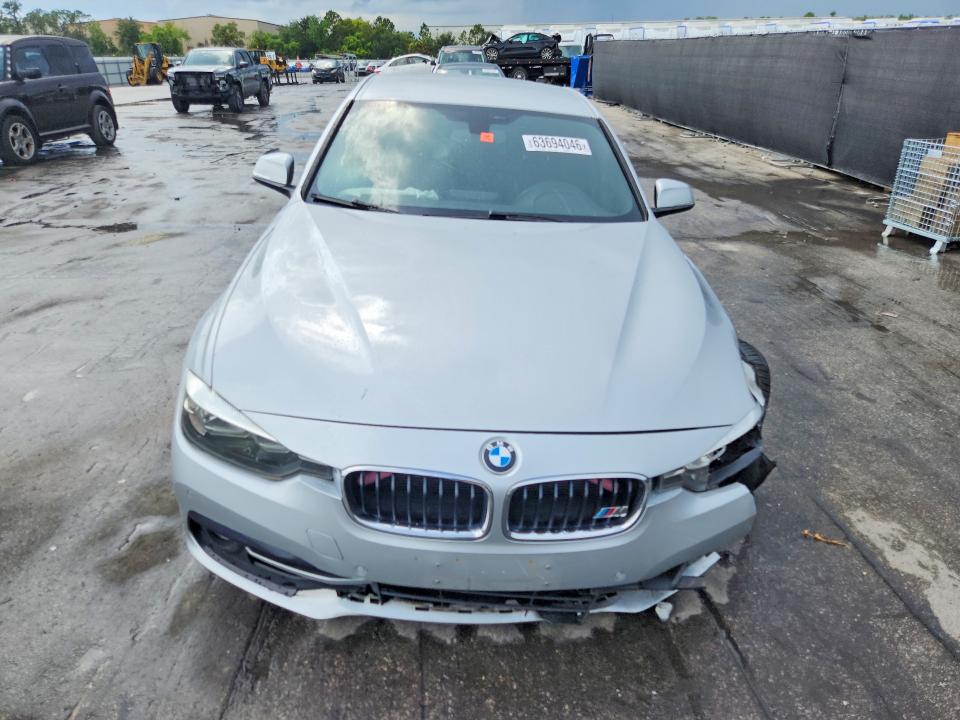 2016 Bmw 328 მანქანა იყიდება აუქციონზე, vin: WBA8E9G59GNT42096, აუქციონის ნომერი: 63694046