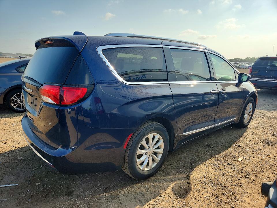 Aukcja sprzedaży 2018 Chrysler Pacifica, vin: 2C4RC1BGXJR309674, numer aukcji: 64318236