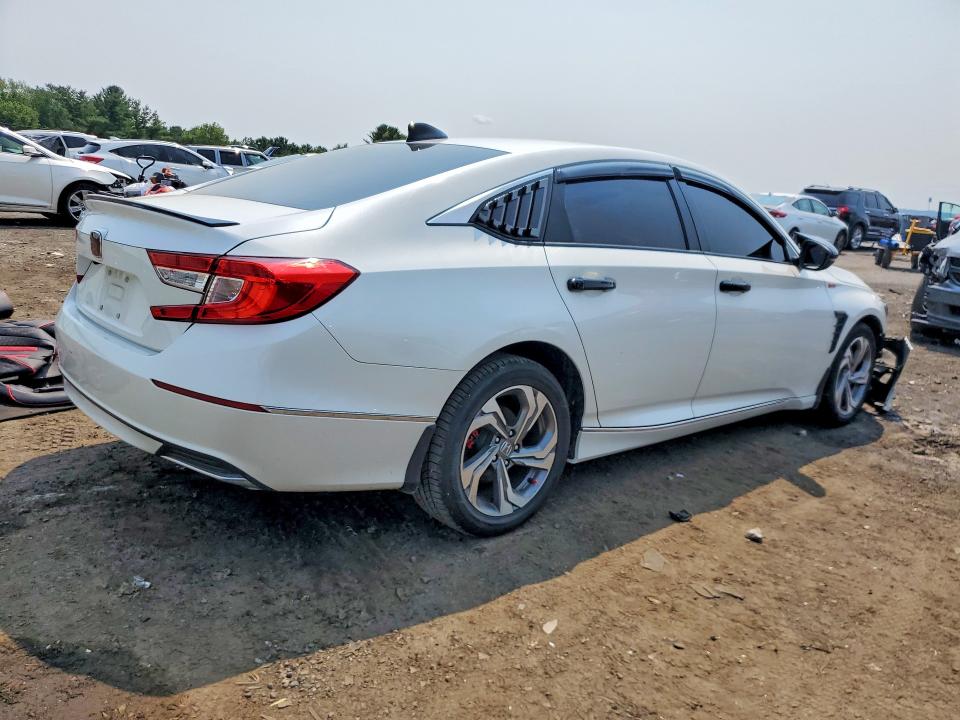 Auction sale of the 2020 Honda Accord, vin: 1HGCV1F4XLA062682, lot number: 61471506