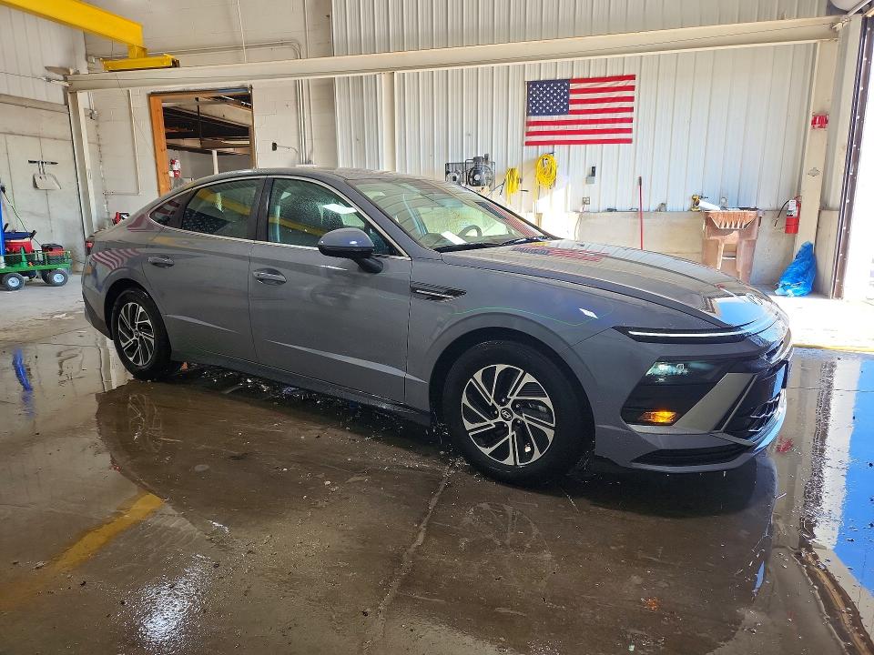 Продажа на аукционе авто 2026 Hyundai Sonata Hybrid, vin: KMHL24JJ6TA154423, номер лота: 63821966
