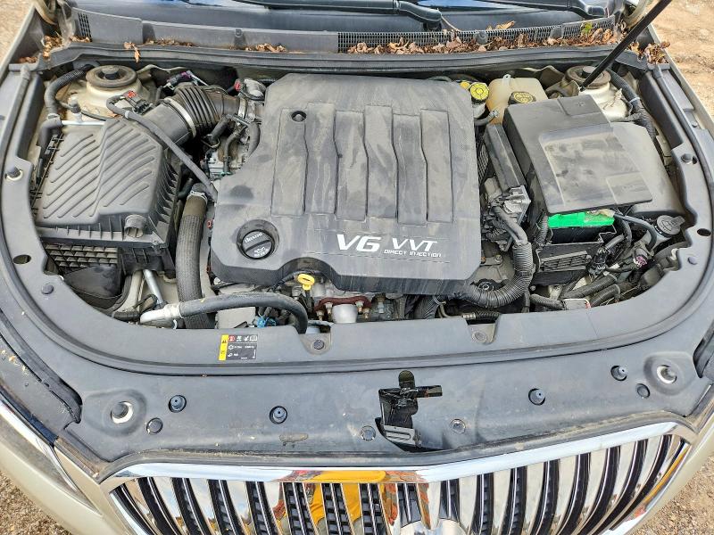 65225236 :رقم المزاد ، 1G4GB5G35FF181507 vin ، 2015 Buick Lacrosse مزاد بيع