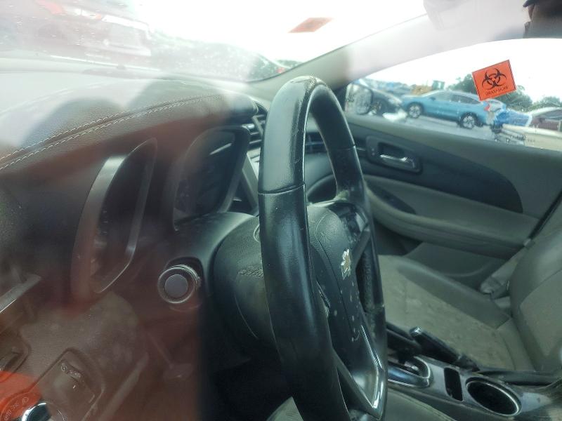 63300346 :رقم المزاد ، 1G11D5SL4FU145887 vin ، 2015 Chevrolet Malibu مزاد بيع
