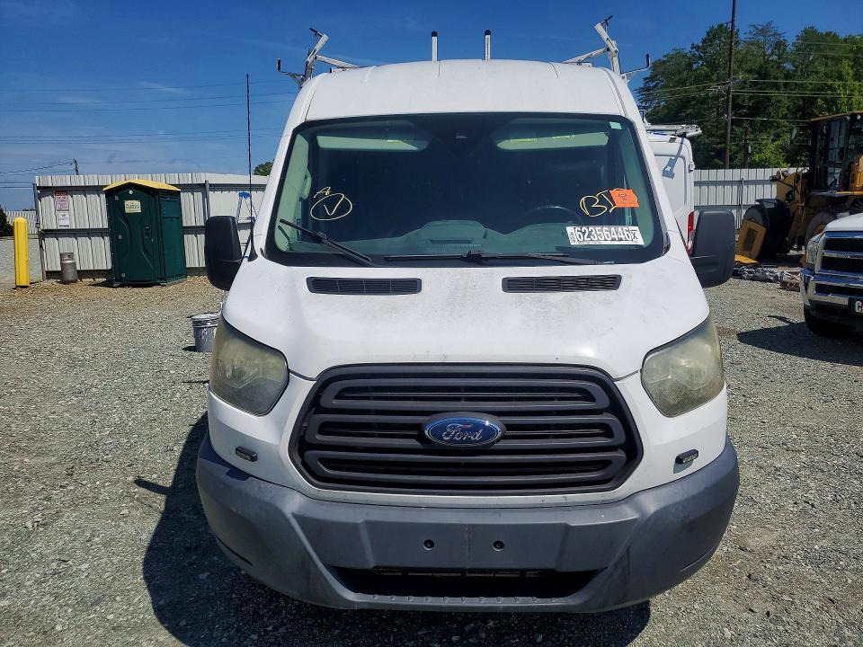 62356446 :رقم المزاد ، 1FTYE2CV1GKA09098 vin ، 2016 Ford Transit مزاد بيع