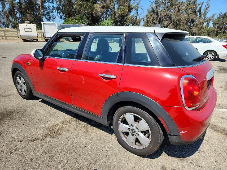 Продажа на аукционе авто 2015 Mini Cooper, vin: WMWXS5C56FT829172, номер лота: 64263396