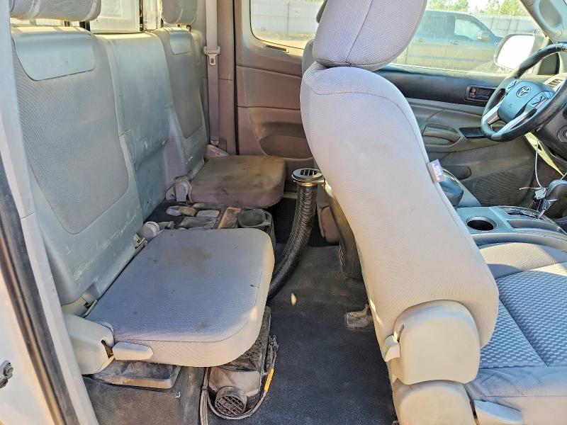 61410676 :رقم المزاد ، 5TFUU4EN5FX111595 vin ، 2015 Toyota Tacoma مزاد بيع