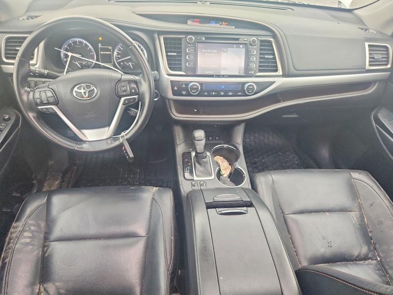 45521886 :رقم المزاد ، 5TDJZRFHXJS534066 vin ، 2018 Toyota Highlander مزاد بيع