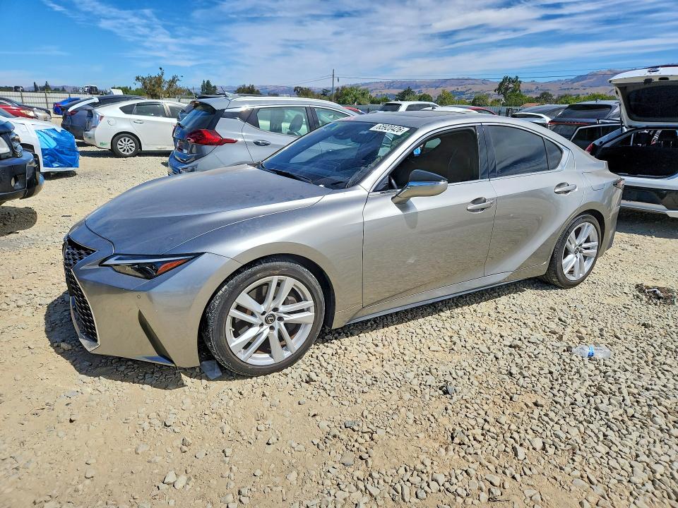 65920426 :رقم المزاد ، JTHCA1D22M5112169 vin ، 2021 Lexus Is مزاد بيع