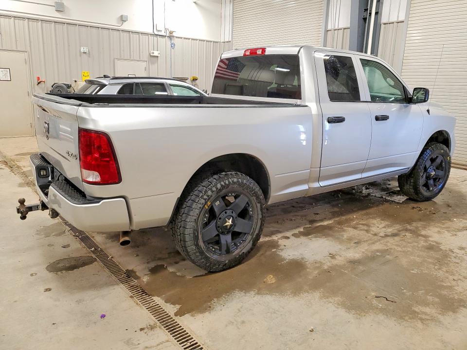 66234066 :رقم المزاد ، 1C6RR7FG1HS588900 vin ، 2017 Ram 1500 مزاد بيع