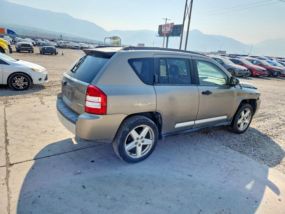 63500536 :رقم المزاد ، 1J8FF57W37D209194 vin ، 2007 Jeep Compass مزاد بيع