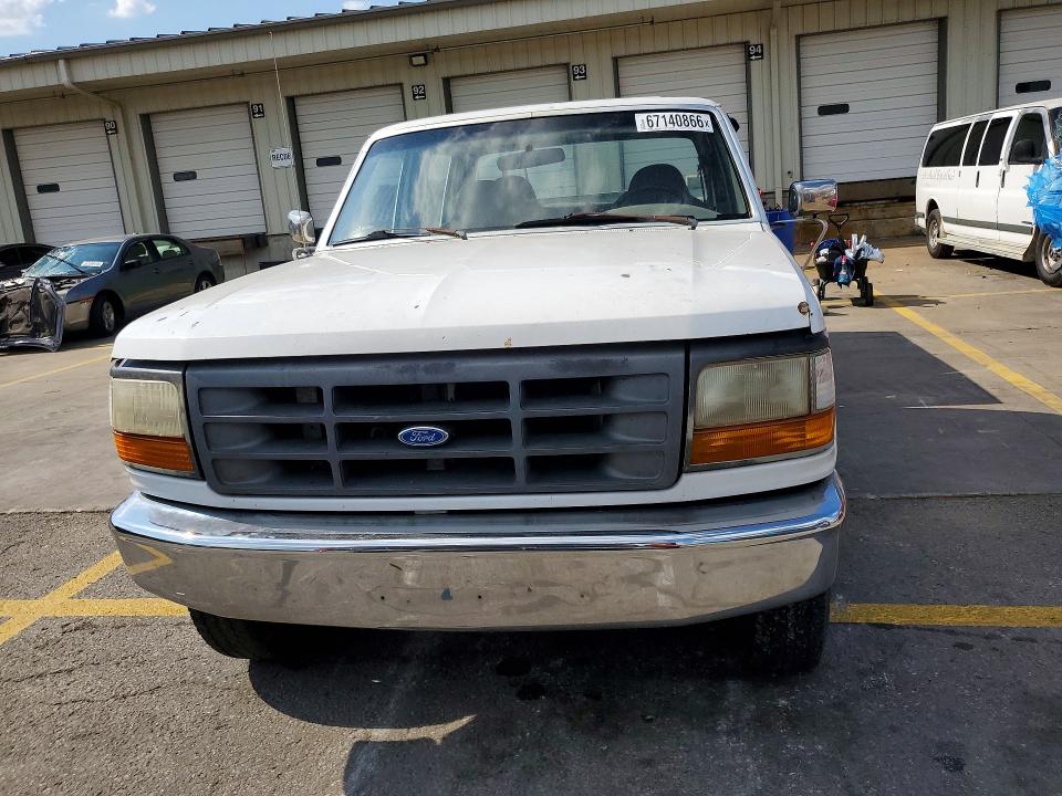 67140866 :رقم المزاد ، 1FTJW35G9VEB90773 vin ، 1997 Ford F350 مزاد بيع