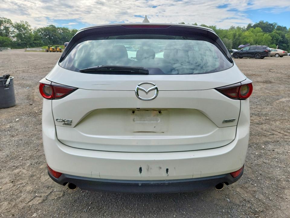 Продаж на аукціоні авто 2018 Mazda Cx-5, vin: JM3KFBBM4J0444221, номер лоту: 63781596