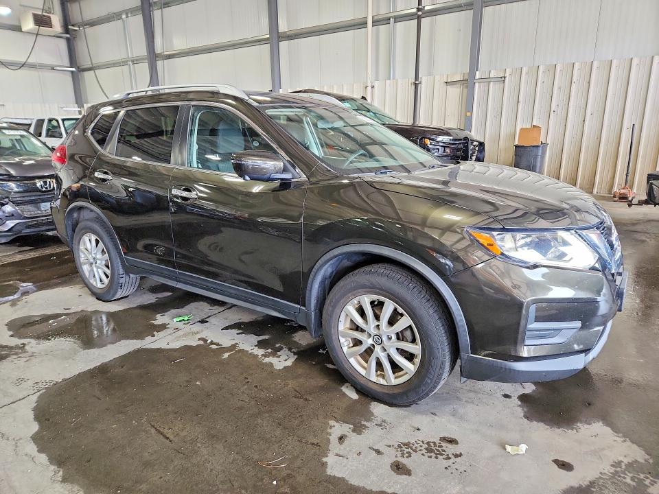 Auction sale of the 2017 Nissan Rogue, vin: KNMAT2MV9HP526899, lot number: 63828846