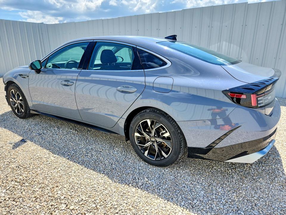 Aukcja sprzedaży 2025 Hyundai Sonata, vin: KMHL64JA8SA452328, numer aukcji: 64517406