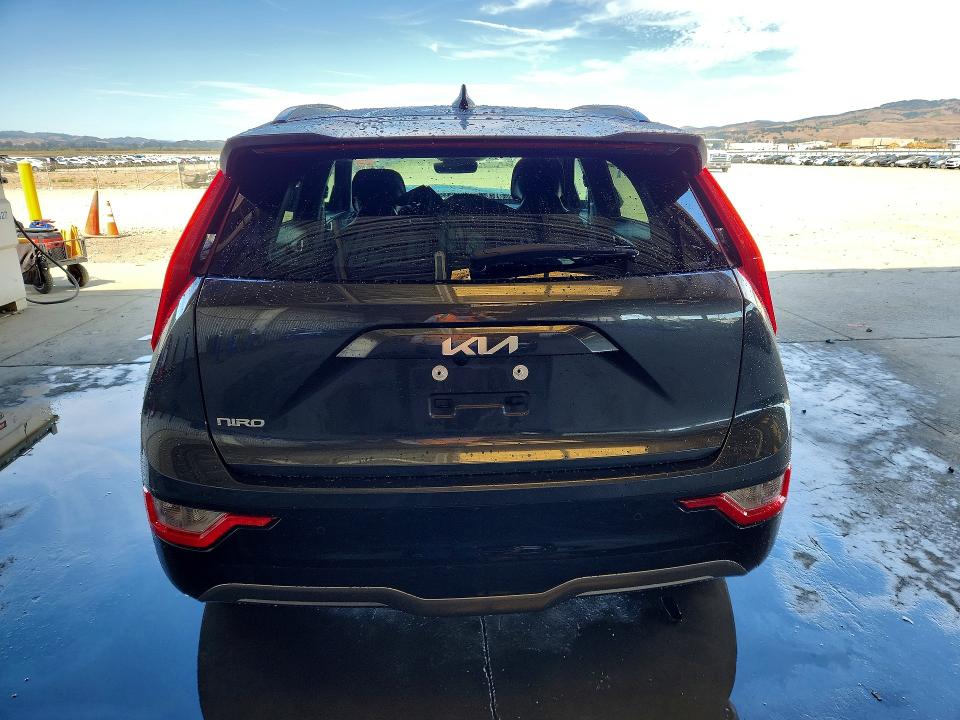 66605446 :رقم المزاد ، KNDCR3L13R5111151 vin ، 2024 Kia Niro مزاد بيع