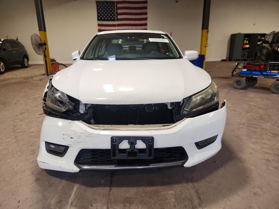 Продаж на аукціоні авто 2015 Honda Accord, vin: 1HGCR2F71FA068556, номер лоту: 63828006