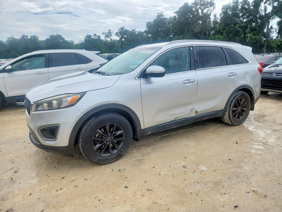 2016 Kia Sorento მანქანა იყიდება აუქციონზე, vin: 5XYPG4A38GG096443, აუქციონის ნომერი: 63833156