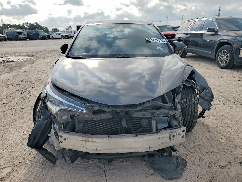 2018 Toyota C-hr მანქანა იყიდება აუქციონზე, vin: NMTKHMBX2JR033226, აუქციონის ნომერი: 63431726