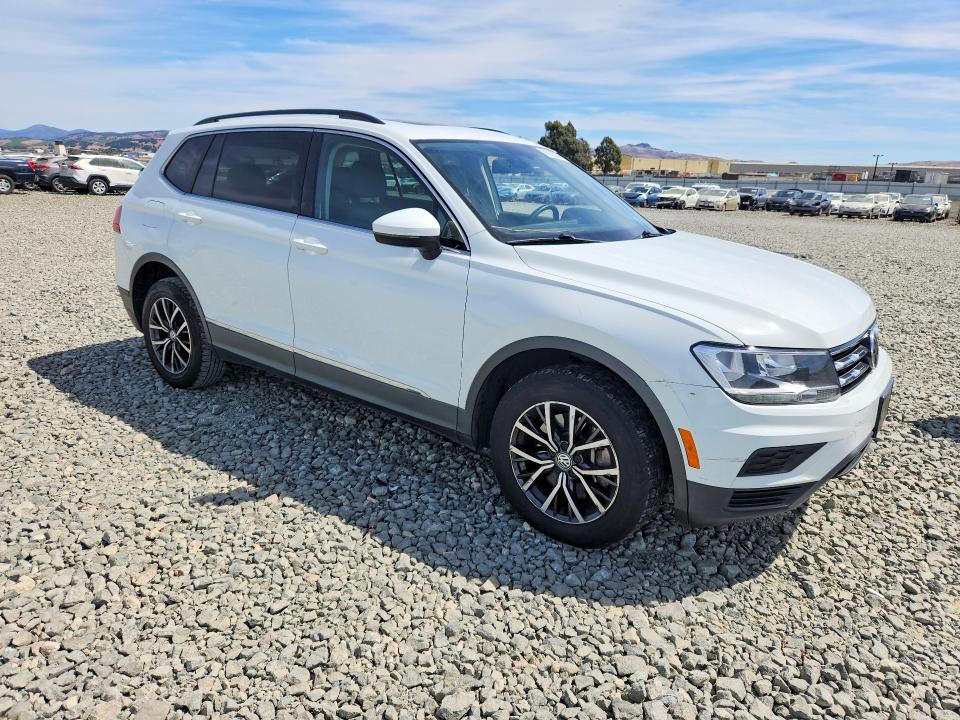 2020 Volkswagen Tiguan მანქანა იყიდება აუქციონზე, vin: 3VV3B7AX8LM046156, აუქციონის ნომერი: 66120346