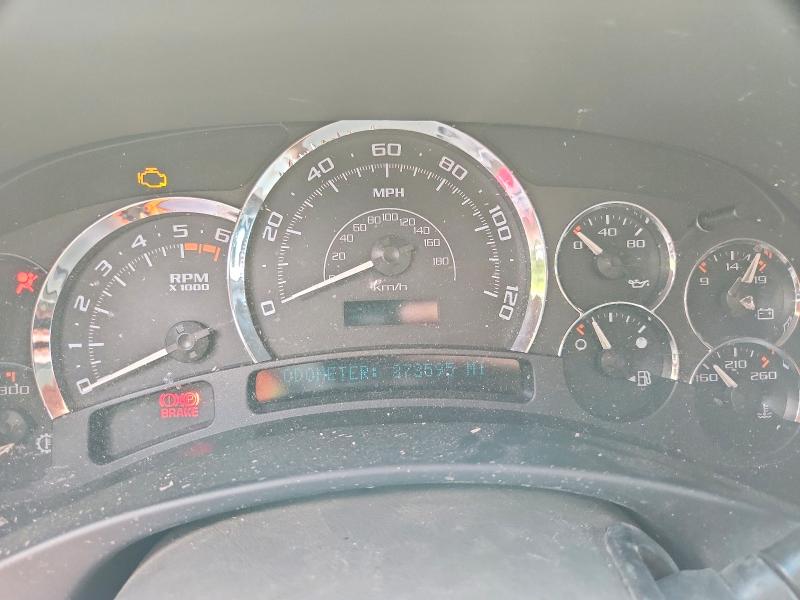 2005 Cadillac Escalade მანქანა იყიდება აუქციონზე, vin: 1GYEK63N05R117326, აუქციონის ნომერი: 62026176