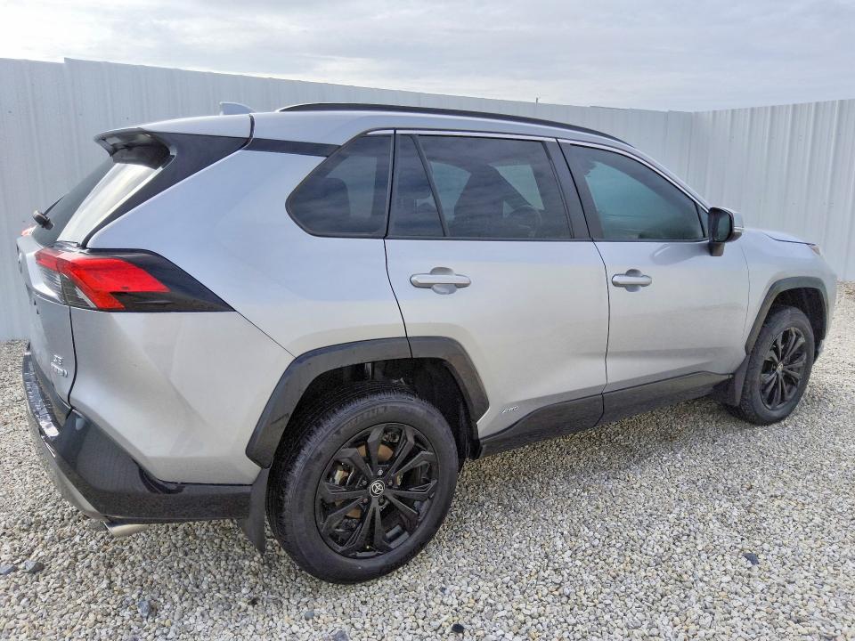 2024 Toyota Rav4 მანქანა იყიდება აუქციონზე, vin: 2T3T6RFV4RW077207, აუქციონის ნომერი: 62584016