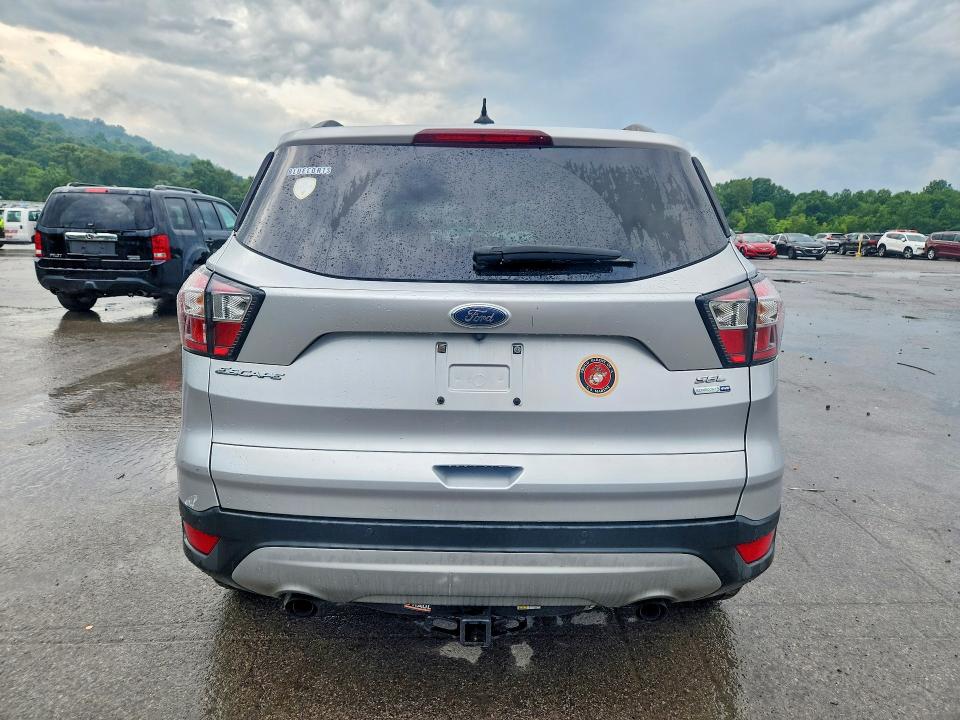 2018 Ford Escape მანქანა იყიდება აუქციონზე, vin: 1FMCU9HD4JUD01681, აუქციონის ნომერი: 64271926