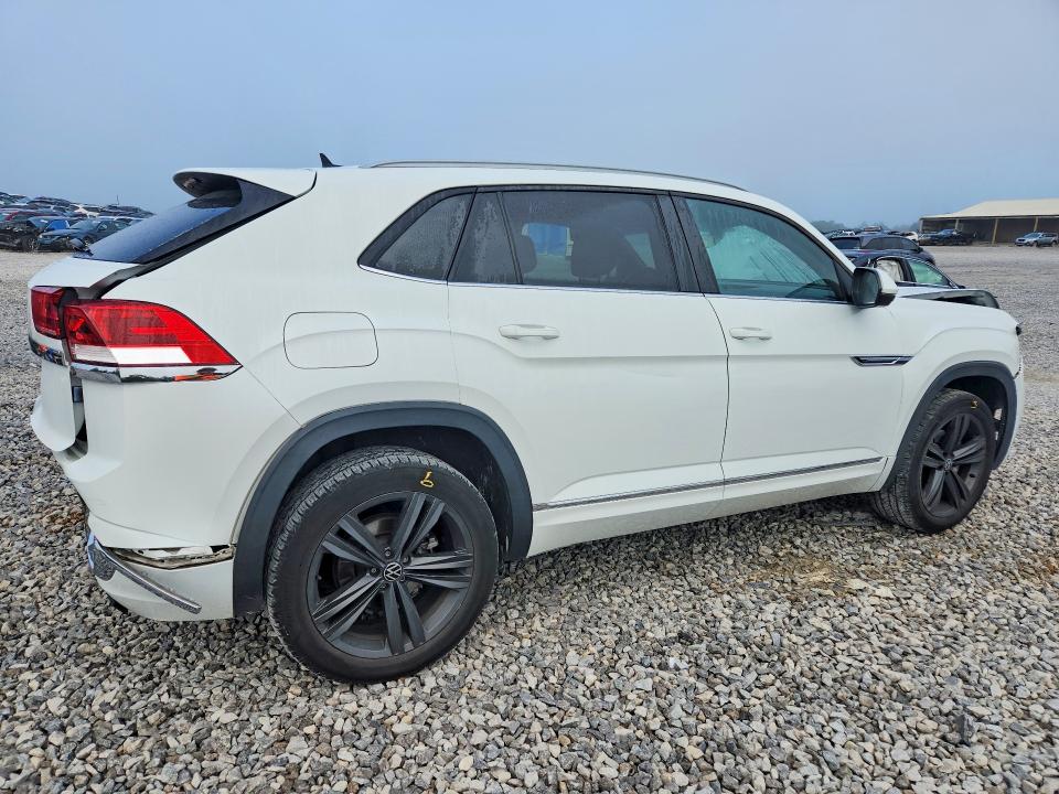 2021 Volkswagen Atlas Cross Sport მანქანა იყიდება აუქციონზე, vin: 1V2ME2CA4MC202121, აუქციონის ნომერი: 63802446