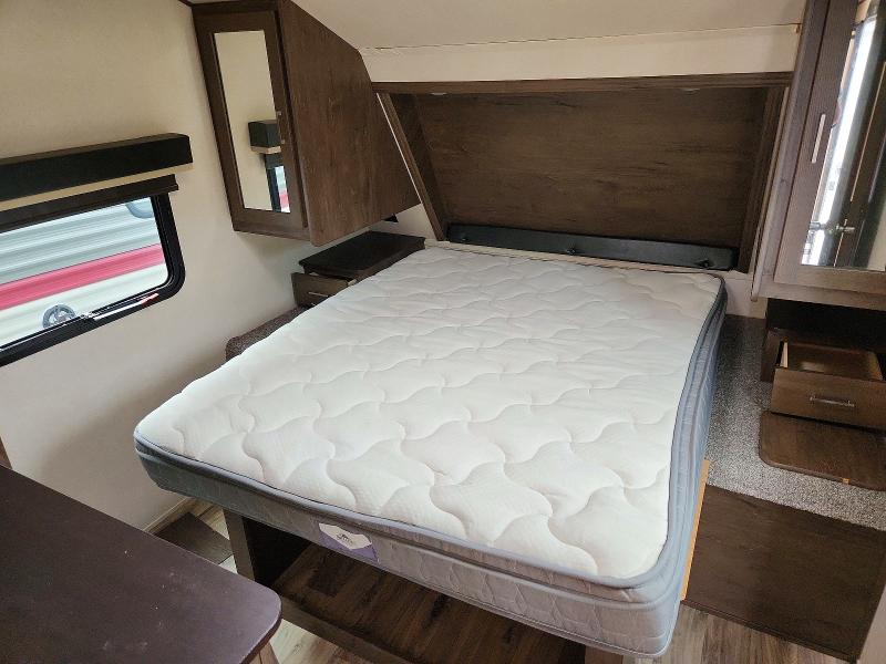 Продаж на аукціоні авто 2019 Forest River Hemisphere, vin: 4X4TSBC28KU084235, номер лоту: 65631366