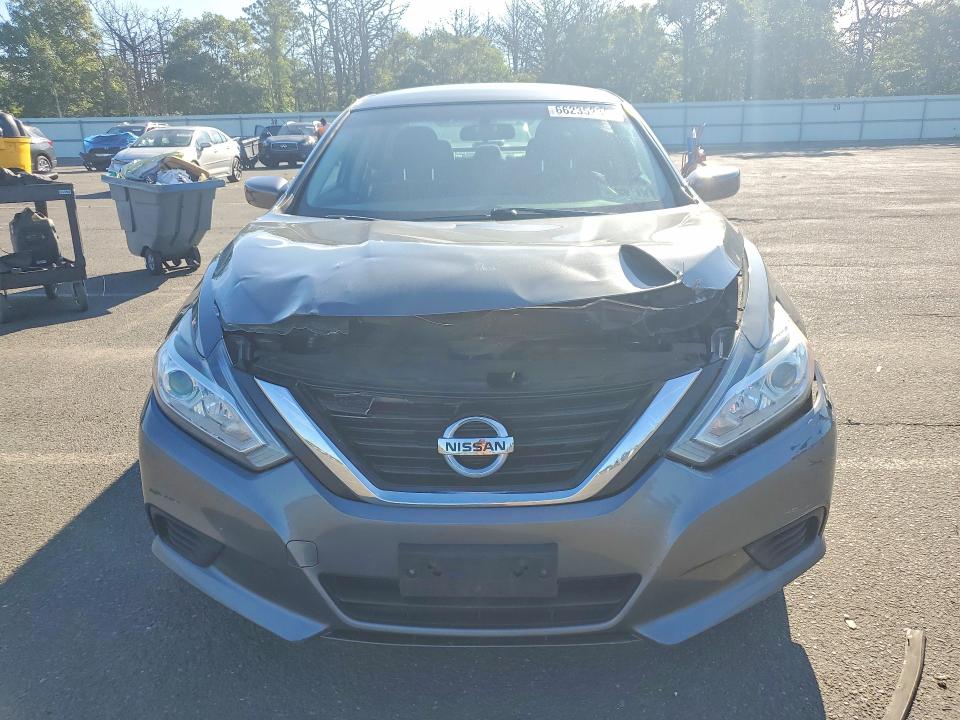 66235236 :رقم المزاد ، 1N4AL3AP6JC159992 vin ، 2018 Nissan Altima مزاد بيع