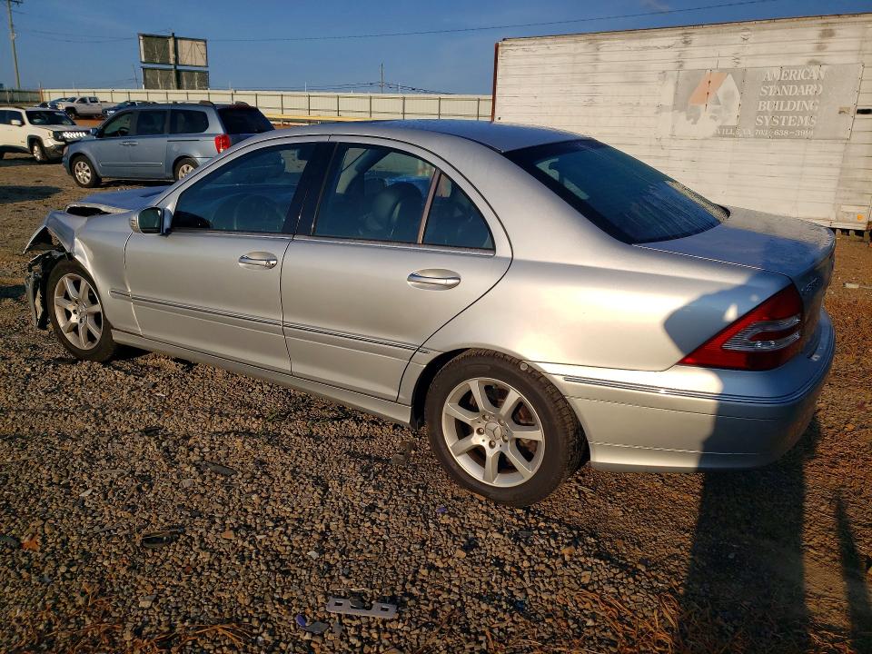 2007 Mercedes-benz C-class C280 Luxury მანქანა იყიდება აუქციონზე, vin: WDBRF92H07F896626, აუქციონის ნომერი: 65752196