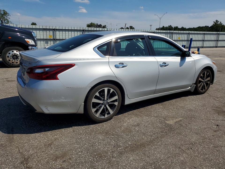 Aukcja sprzedaży 2017 Nissan Altima, vin: 1N4AL3APXHC121191, numer aukcji: 65990586