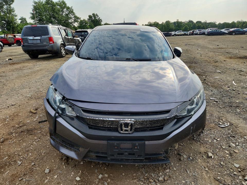 2017 Honda Civic მანქანა იყიდება აუქციონზე, vin: 2HGFC2F52HH575385, აუქციონის ნომერი: 64265706