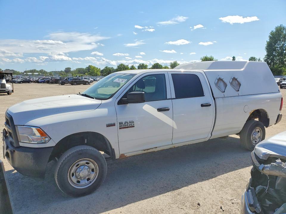66396876 :رقم المزاد ، 3C6TR5HT5FG680116 vin ، 2015 Ram 2500 مزاد بيع