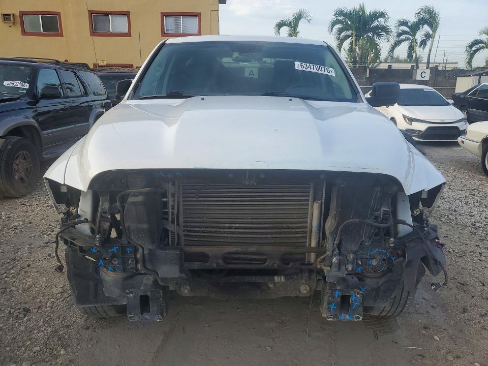 2019 Ram 1500 Classic მანქანა იყიდება აუქციონზე, vin: 1C6RR6FT3KS572499, აუქციონის ნომერი: 63470076