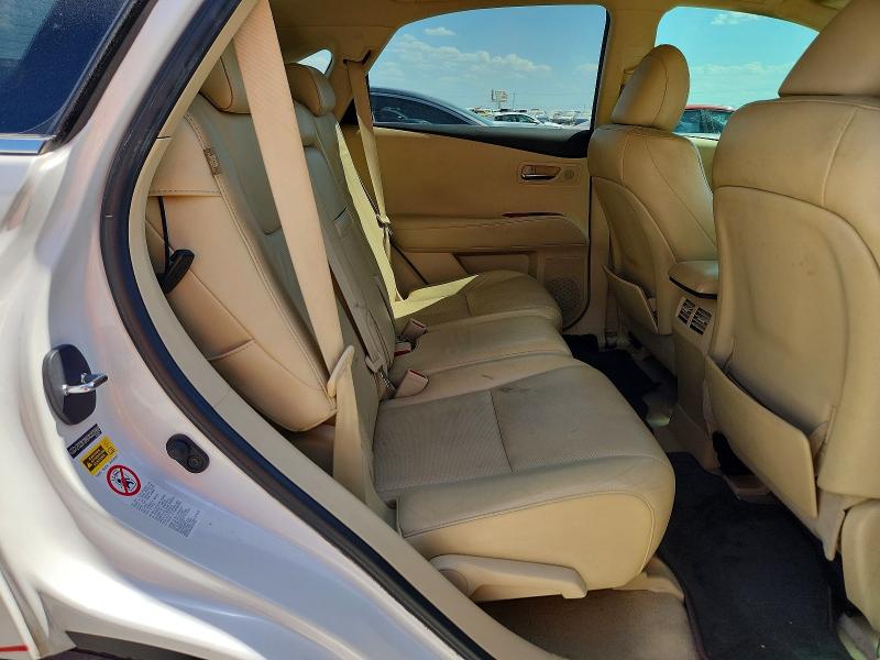 64770116 :رقم المزاد ، 2T2ZK1BA7AC029902 vin ، 2010 Lexus Rx مزاد بيع