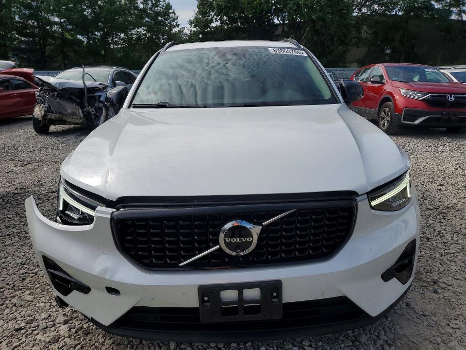 Продаж на аукціоні авто 2024 Volvo Xc40, vin: YV4L12UL8R2347875, номер лоту: 63560786