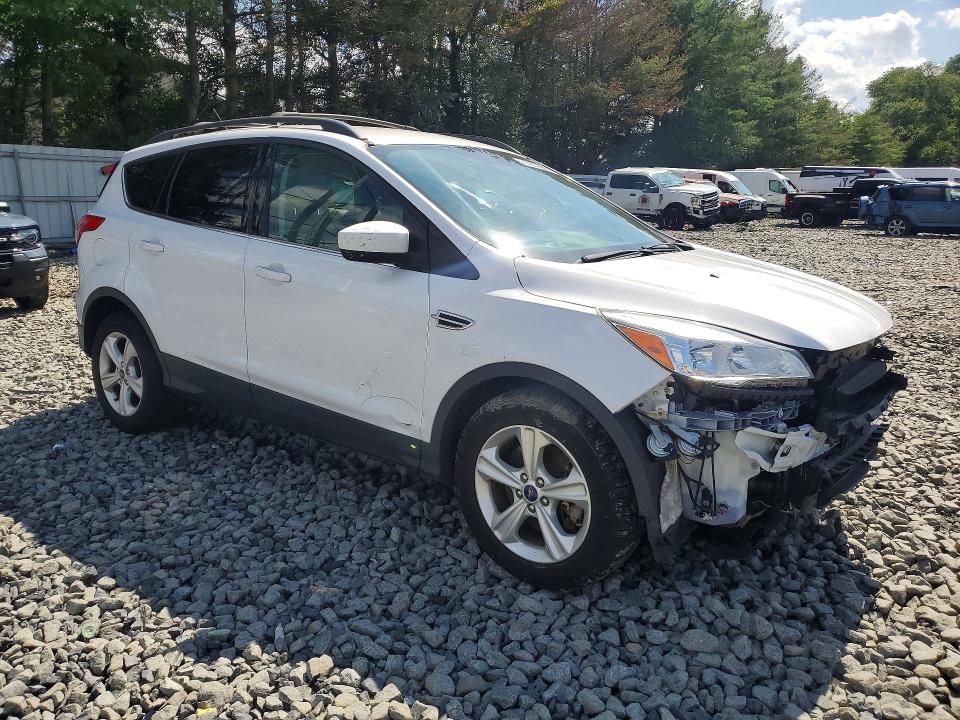 2016 Ford Escape მანქანა იყიდება აუქციონზე, vin: 1FMCU9GX7GUB42739, აუქციონის ნომერი: 65893686