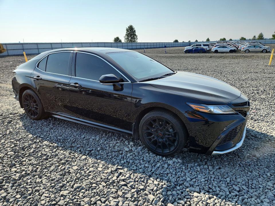 Продажа на аукционе авто 2021 Toyota Camry, vin: 4T1K61AK3MU610143, номер лота: 65362876
