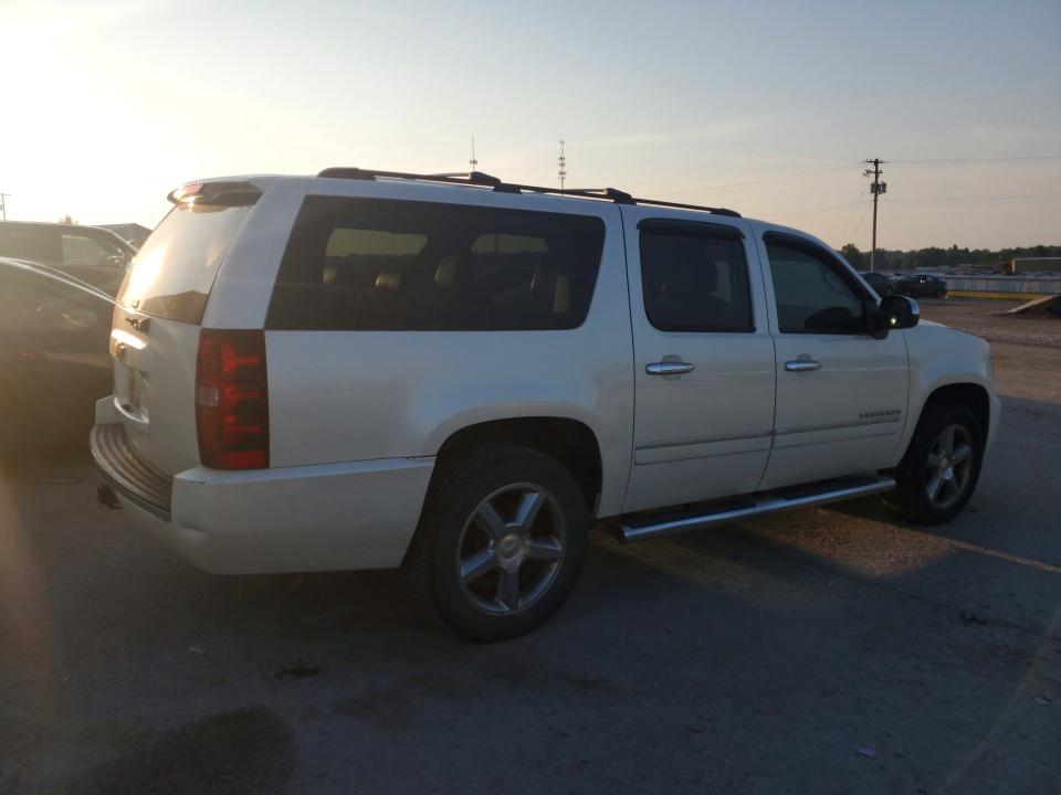 66640216 :رقم المزاد ، 1GNSKKE74DR374141 vin ، 2013 Chevrolet Suburban مزاد بيع