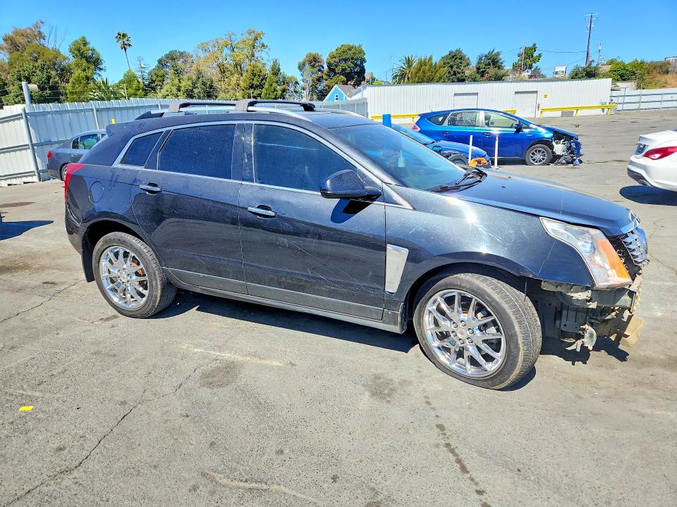 65685086 :رقم المزاد ، 3GYFNJE31DS568643 vin ، 2013 Cadillac Srx مزاد بيع