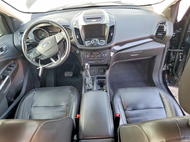 Продаж на аукціоні авто 2017 Ford Escape, vin: 1FMCU0J91HUF02921, номер лоту: 66623476