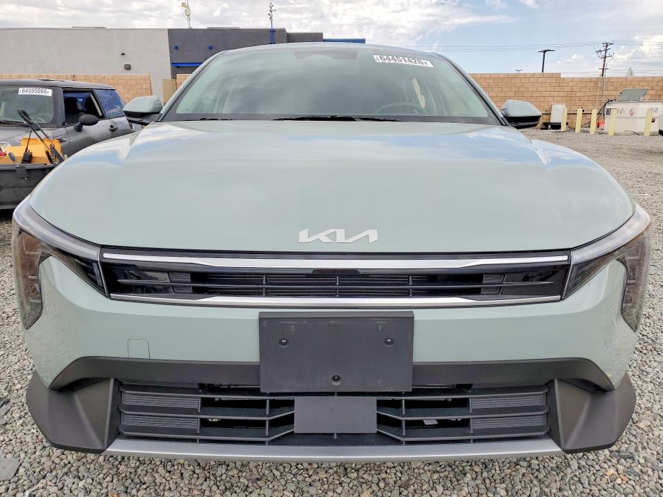 2025 Kia K4 მანქანა იყიდება აუქციონზე, vin: 3KPFU4DE1SE129967, აუქციონის ნომერი: 64451426
