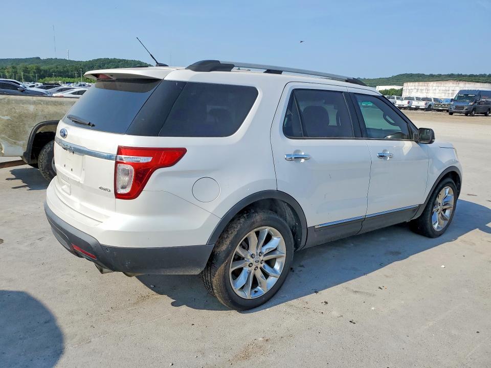 Продажа на аукционе авто 2012 Ford Explorer, vin: 1FMHK8D89CGA08682, номер лота: 63713746