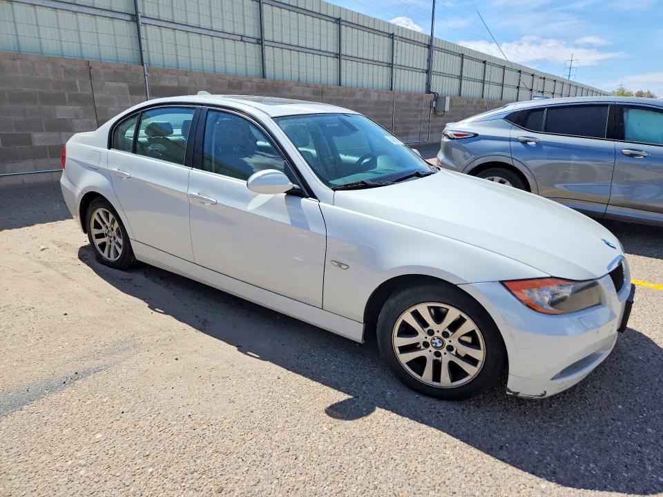 2007 Bmw 328 მანქანა იყიდება აუქციონზე, vin: WBAVC93587KX55515, აუქციონის ნომერი: 64505116